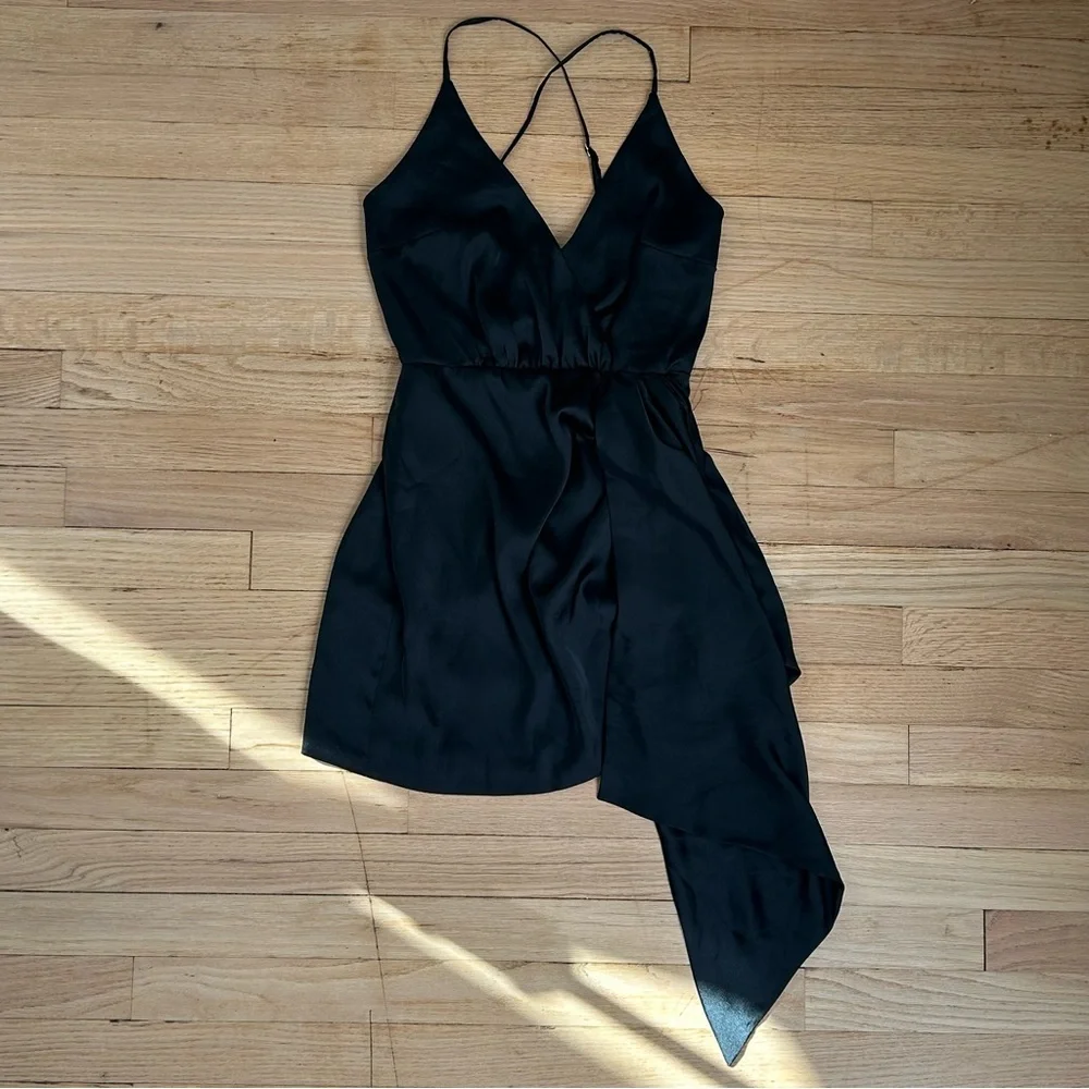 NWT $188 lovers and friends KAMALA MINI DRESS xxs black satin - Picture 7 of 13